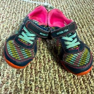 Stride Rite Molly multi color sneaker size 7